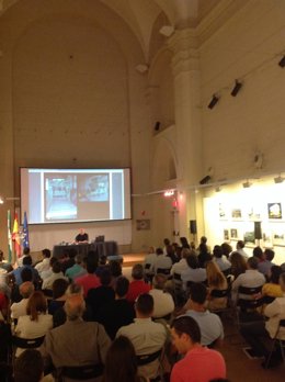 Encuentro organizado por la Consejería de Fomento y Vivienda