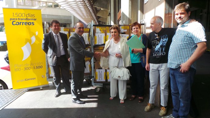 Correos dona equipos a ONG de Madrid