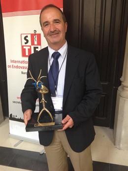 El Dr. Pérez Burkhard