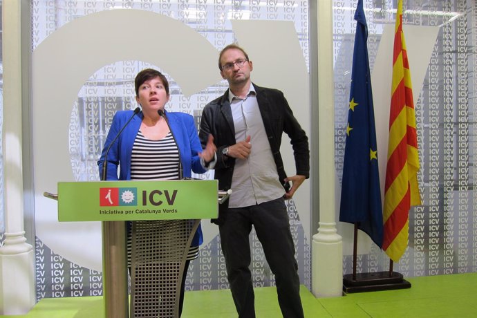 Laia Ortiz y Joan Herrera, en rueda de prensa de ICV-EUiA