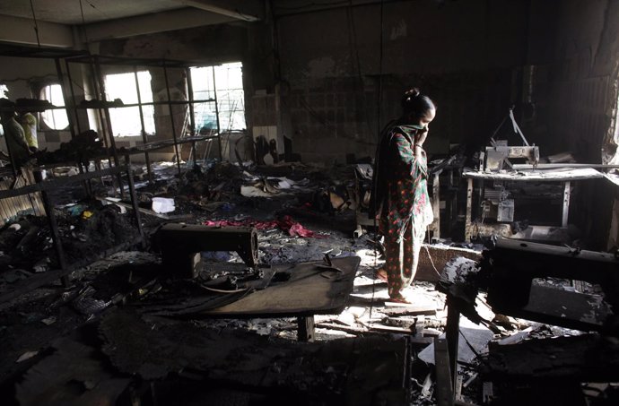 El incendio de la planta textil de Daca, Bangladesh