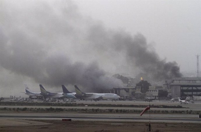 Ataque aeropuerto Karachi Pakistán