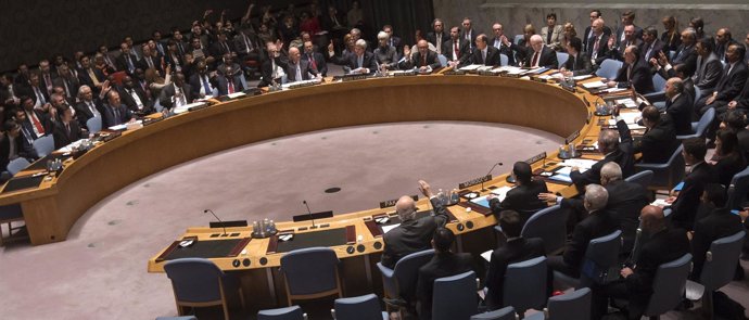 La ONU adopta por unanimidad la resolución para destruir el arsenal químico