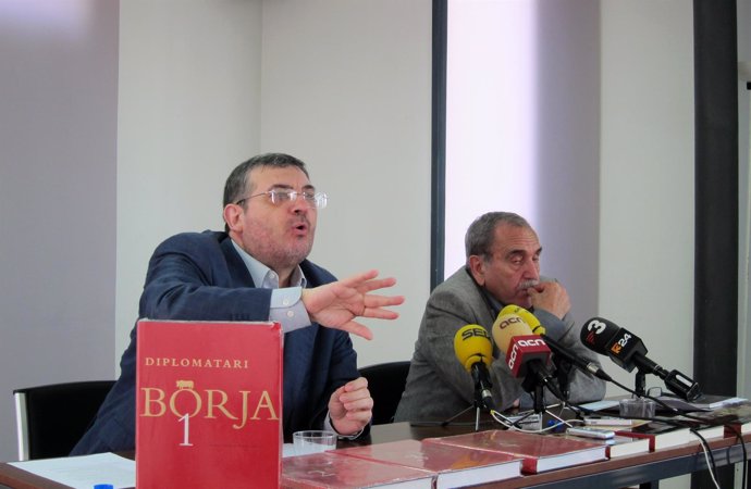Antoni Furió y Eliseu Climent en rueda de prensa 