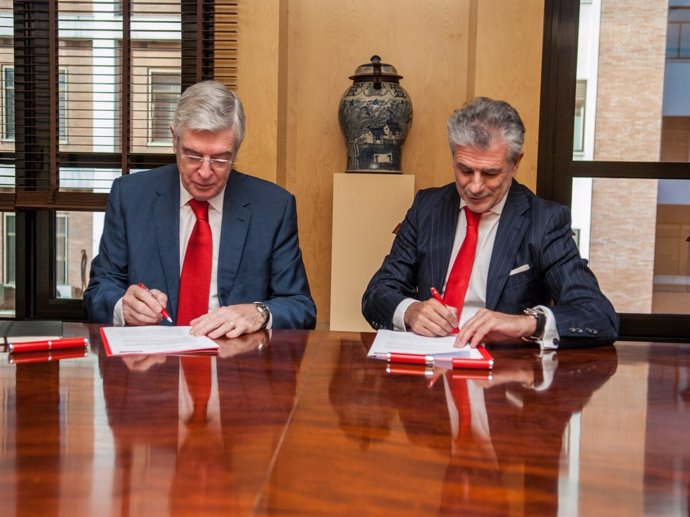 Acuerdo entre FIAB y Banco Santander 