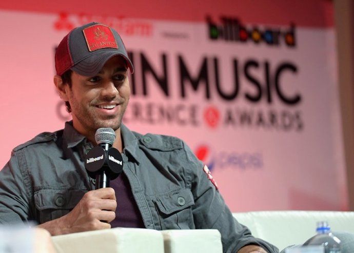 Enrique Iglesias denunciado por plagio Bailando