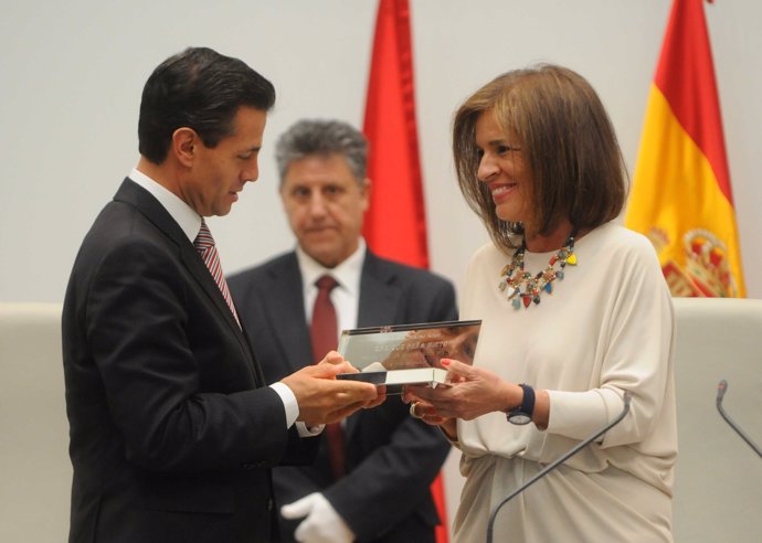 Ana Botella y Peña Nieto                    