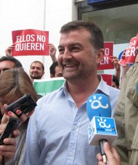 Maíllo (IULV-CA) elude valorar la decisión de Díaz porque "nada ha ocurrido" y pide "concentrar esfuerzos" en Andalucía