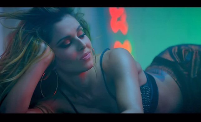 Cheryl Cole ya tiene videoclip para Crazy Stupid Love