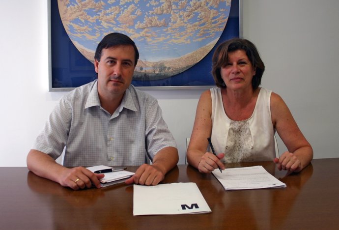 En la foto, Luis Mesa del Castillo Clavel y Carmen Martínez. 