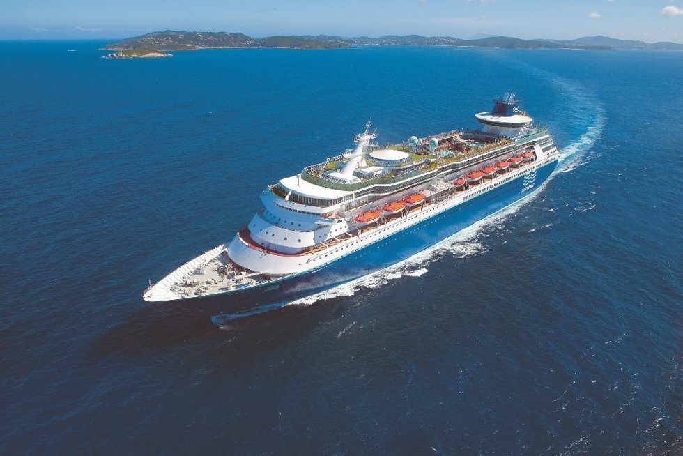 Barco de Pullmantur
