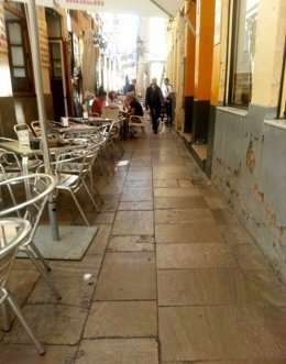 Calle del centro histórico de Malaga bares terrazas 