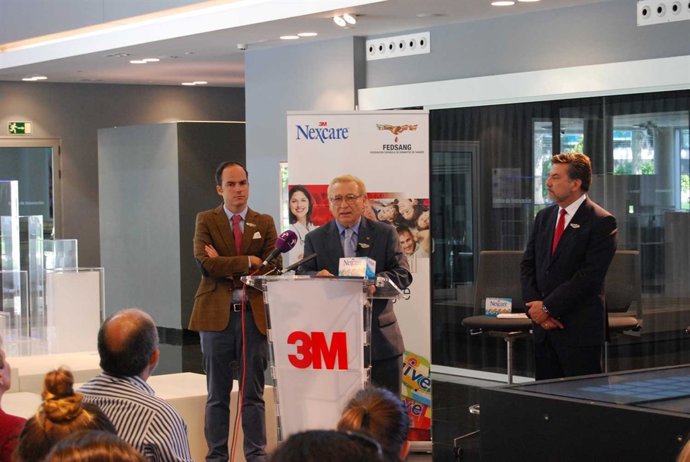 Campaña give sobre donaciones de salgre