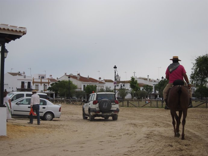 Romero en la aldea de El Rocío. 