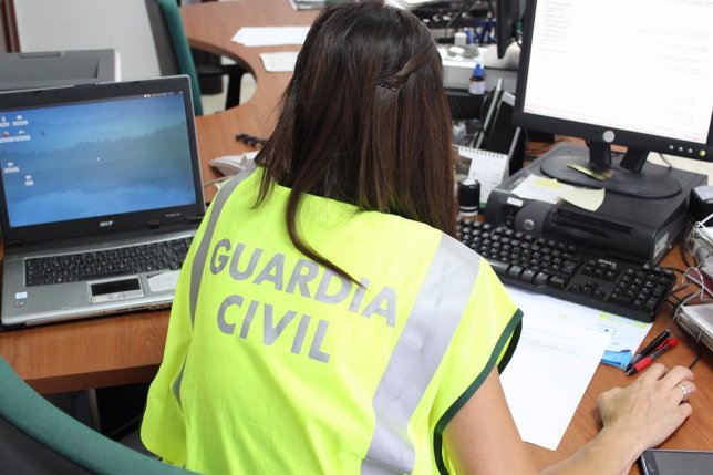 Detenido un 'ciberacosador' en Sevilla