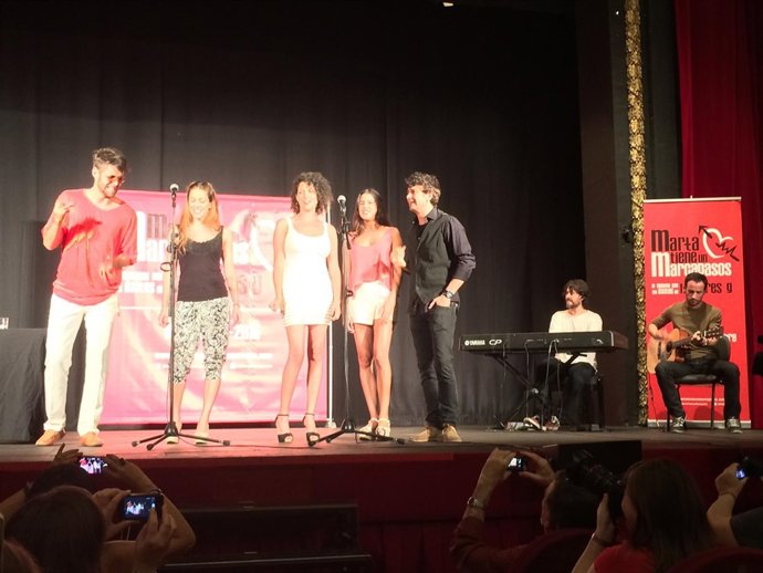 Presentación musical de Hombres G 