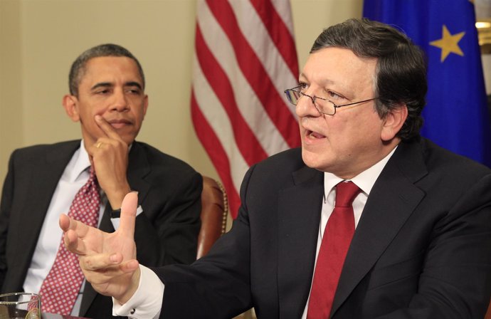 Obama (Estados Unidos) Y Barroso (Comisión Europea) En Washington