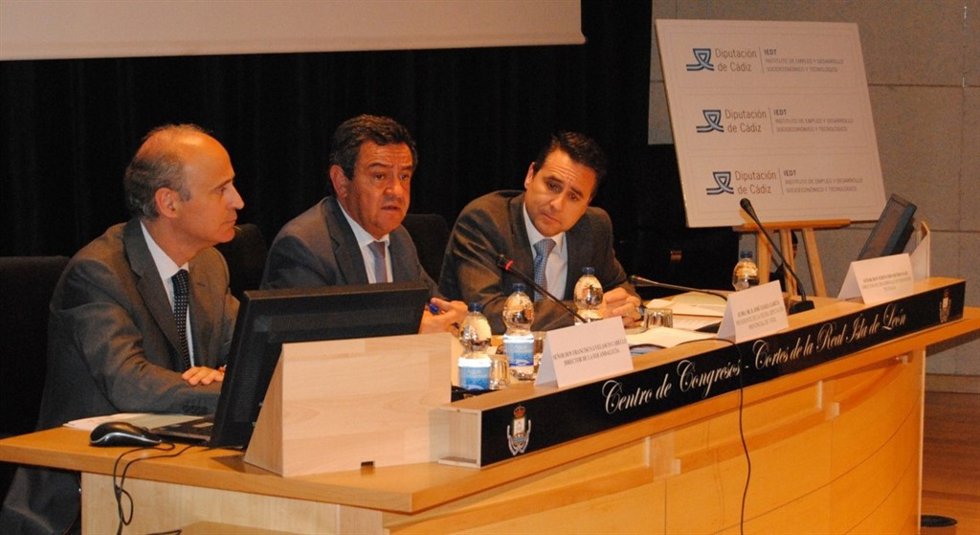 Loaiza presenta el proyecto 'Bahía de Cádiz'