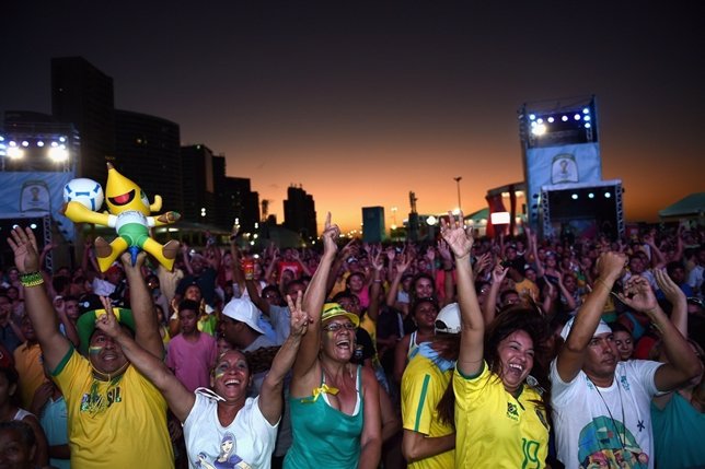 Fans del Mundial FIFA en Fortaleza (Brasil)