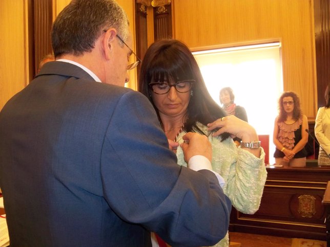 Toma de posesión de Sara Gómez como nueva concejal de León