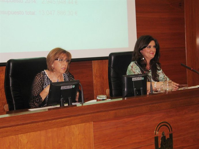 Purificación Gálvez y Yolanda Caballero