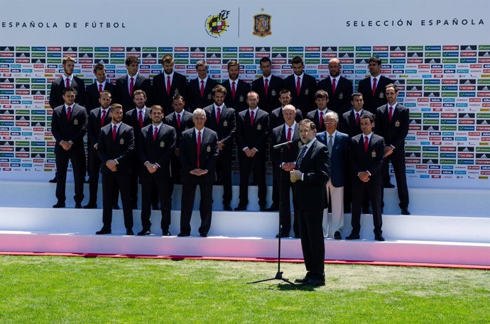 Mariano Rajoy en la concentración selección española