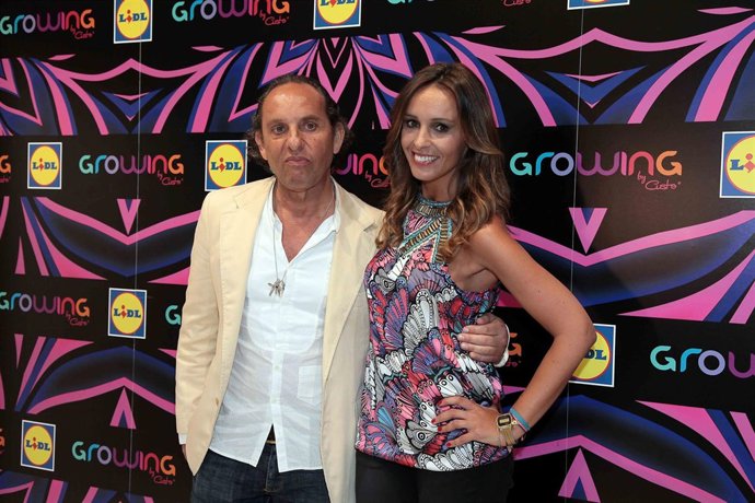 Custo Dalmau y Arantxa Conde (Lidl) 