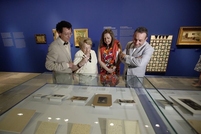 Exposición Ángel Barrios