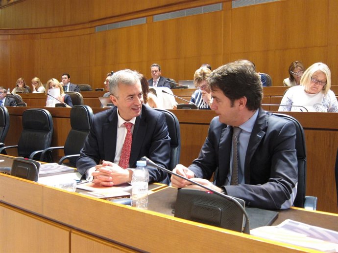 Javier Campoy, junto a Bermúdez de Castro