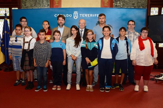 Alonso y Doménech, con los participantes