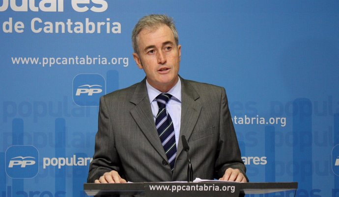José Manuel Igual, diputado del PP y alcalde de Arnuero