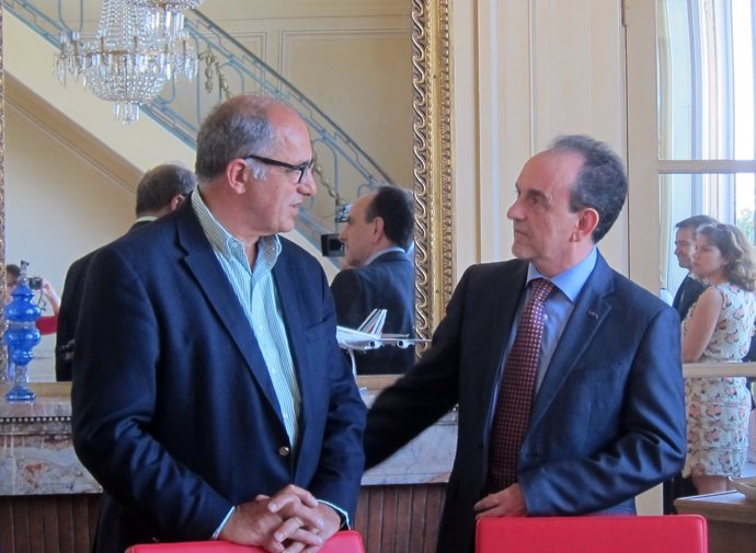 Rodríguez con el presidente del Sindicato de Agencias de Viajes de Francia
