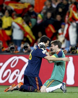 Casillas y Busquets España gana el Mundial