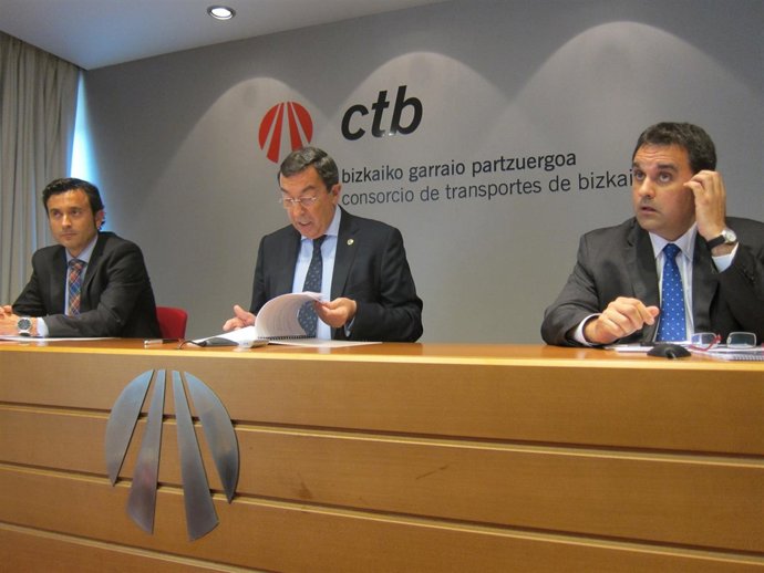 Manu Tejada, José Luis Bilbao y Eneko Arruebarrena.