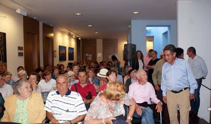 Revilla a su llegada al acto público del PRC en Comillas