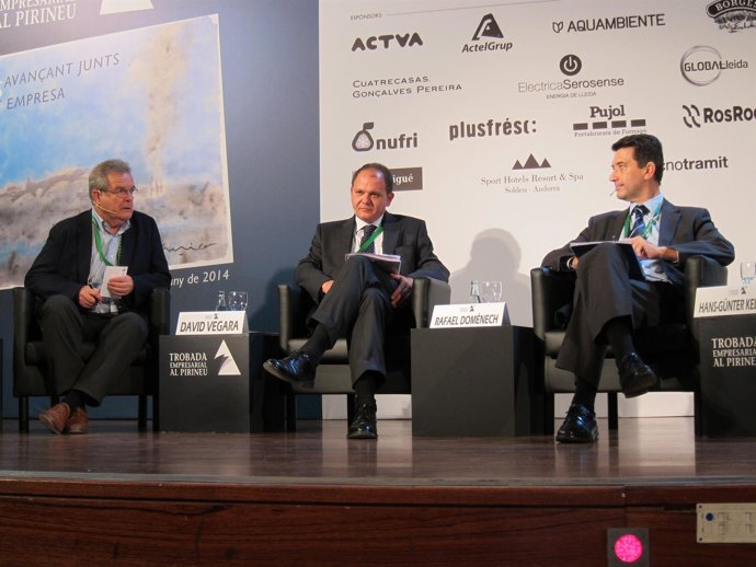Alfredo Pastor (IESE), David Vegara (Mede) y Rafael Doménech (BBVA)