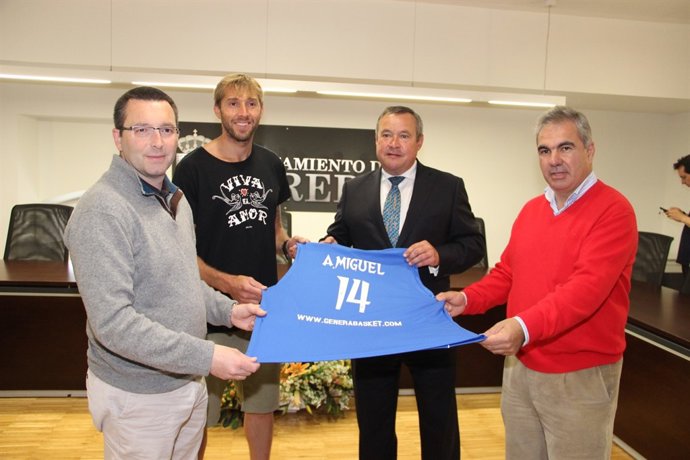 Presentación del partido homenaje a Alberto Miguel