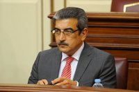 Rodríguez (NC) asegura que los aeropuertos canarios son de los isleños "y no se venden"