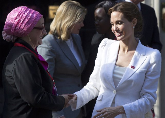 Angelina Jolie preside una cumbre contra la violencia sexual