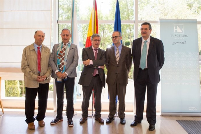El conselleiro de Educación en las jornadas de la CECE Galicia
