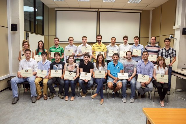 Un Total De 21 Alumnos Reciben El Diploma De La Cátedra De Energías ...