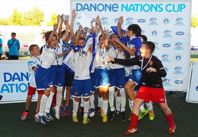 El Zaragoza, campeón de la Fase Noreste de la Danone Nations Cup
