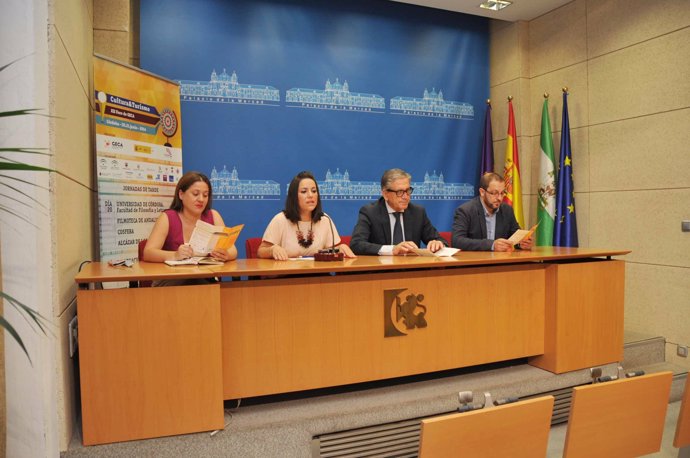 Alcántara, Soriano, Pineda y Luque durante la rueda de prensa