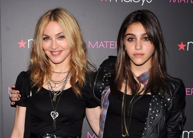  Singer Madonna And Daughter Lourdes Leon 