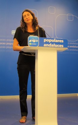 Dolores López Gabarro este lunes en rueda de prensa