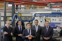 González pide que se engalanen las casas, las tiendas y los coches con la imagen de los nuevos Reyes