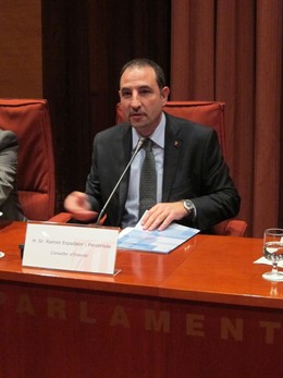 El conseller Ramon Espadaler en el Parlament