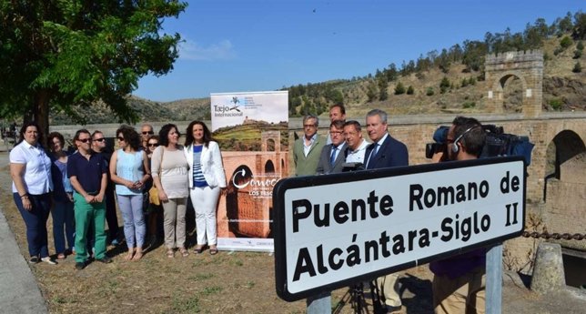 Víctor del Moral visita el Puente de Alcántara