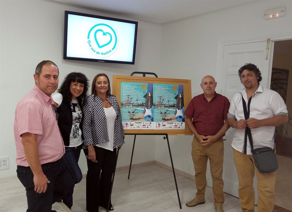 La diputada de Cultura en Huelva, Elena Tobar.