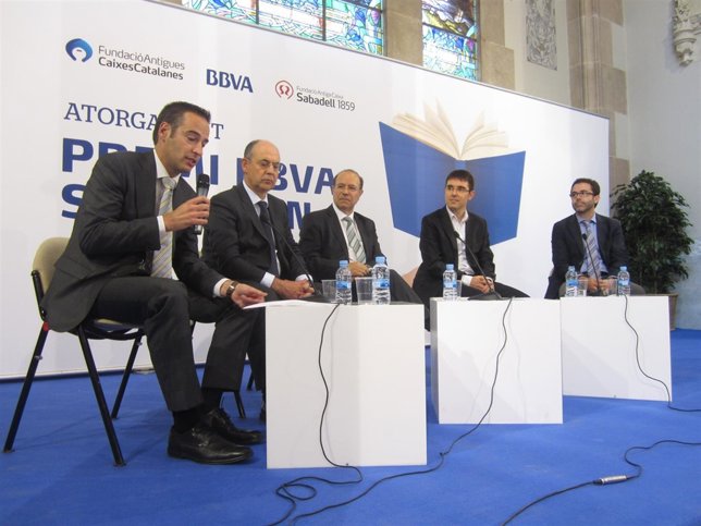 Comes se alza con el 34 Premi Sant Joan de literatura catalana